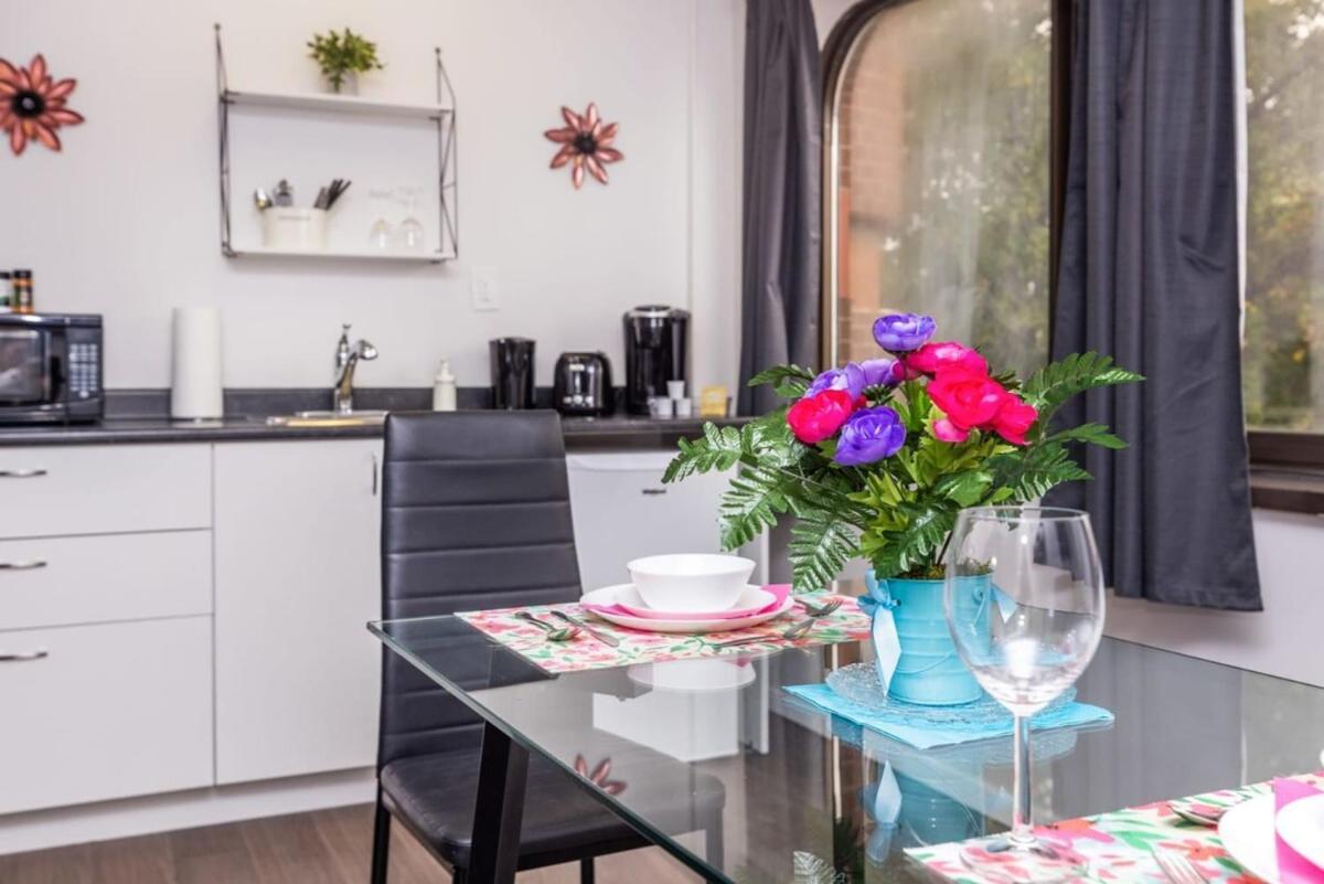 Modern 1Br Condo - Chinatown Near Little Italy Ottawa Eksteriør bilde